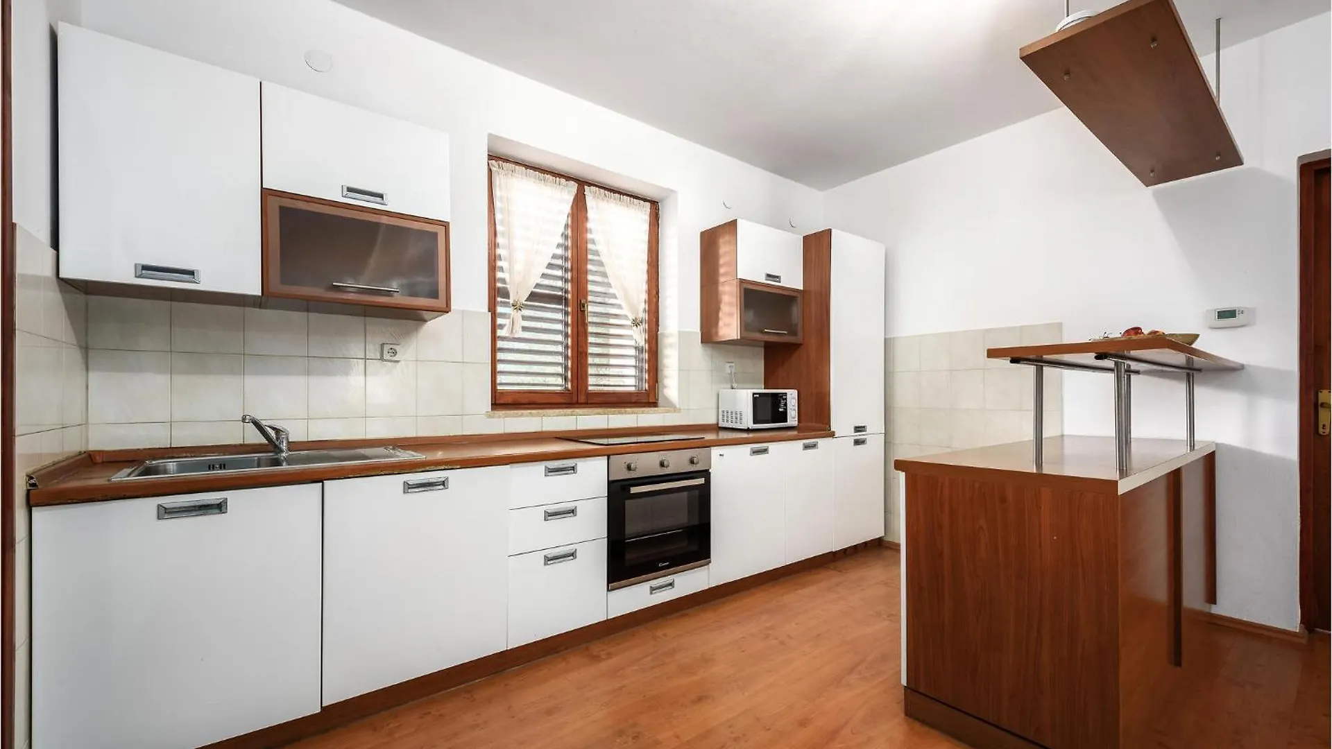 3 Bedroom Cozy Home In Liznjan 0*,  Croatia